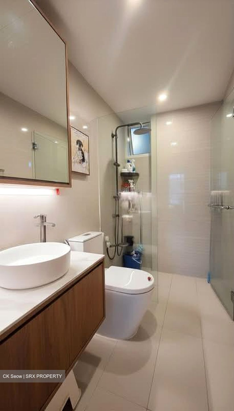 The Tampines Trilliant (D18), Condominium #556455481